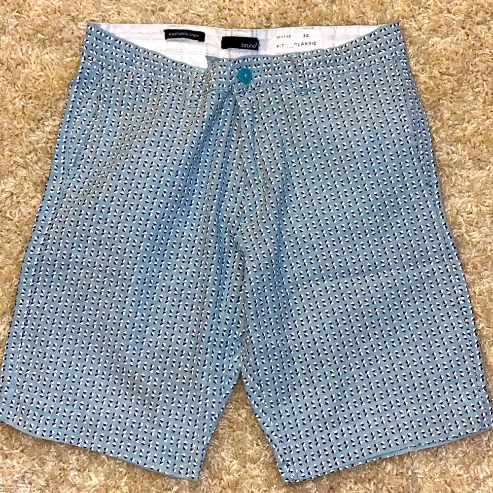 Bruno linen shorts